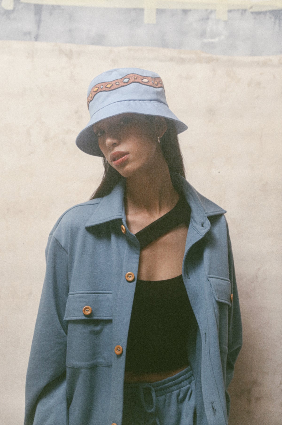 Bucket Hat Aura